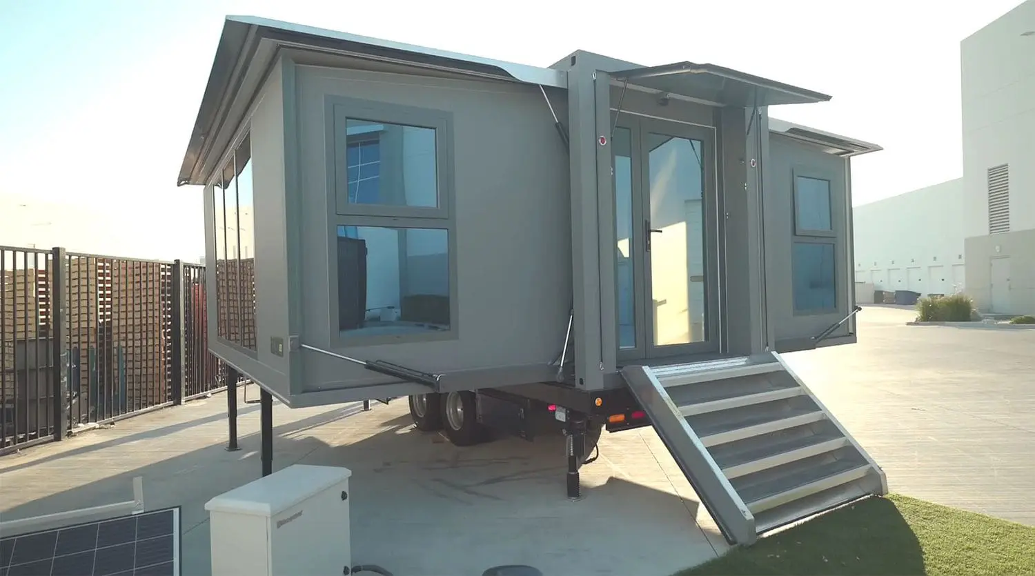 Grande S1 foldable home